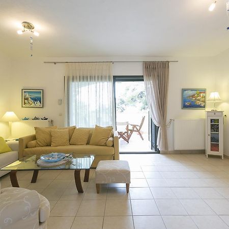 Blue Crab, Beachfront House In Kalandra #Feelslikehome Hanioti Exterior photo
