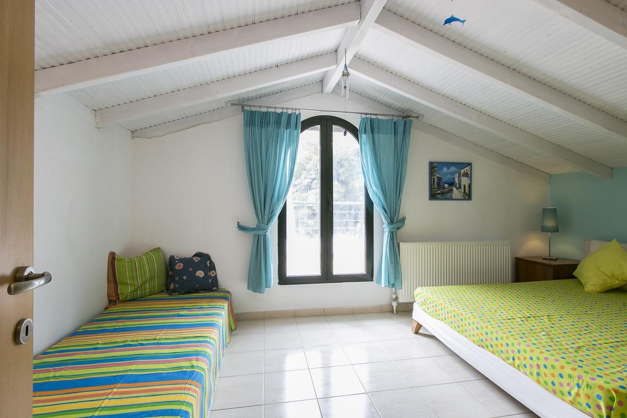 Blue Crab, Beachfront House In Kalandra #Feelslikehome Hanioti Exterior photo